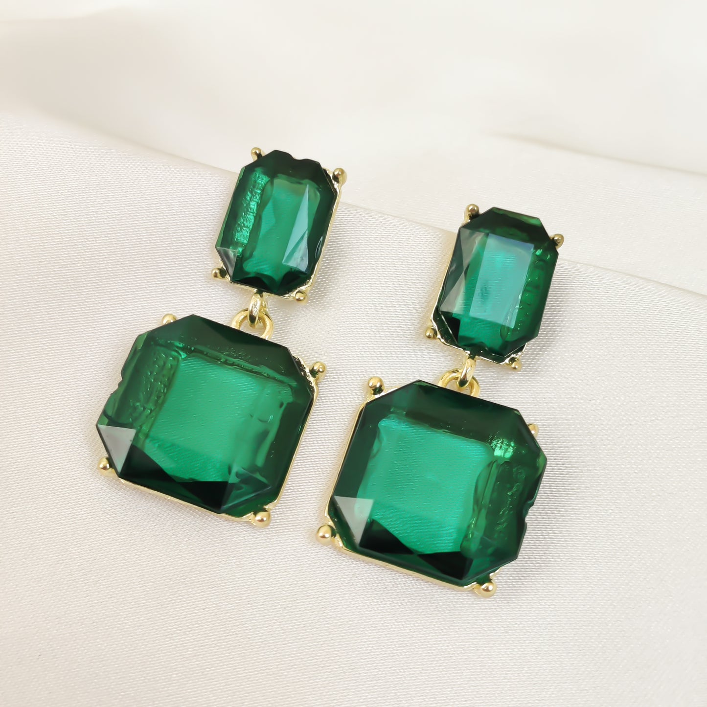 NIA | CRYSTAL DROP EARRINGS