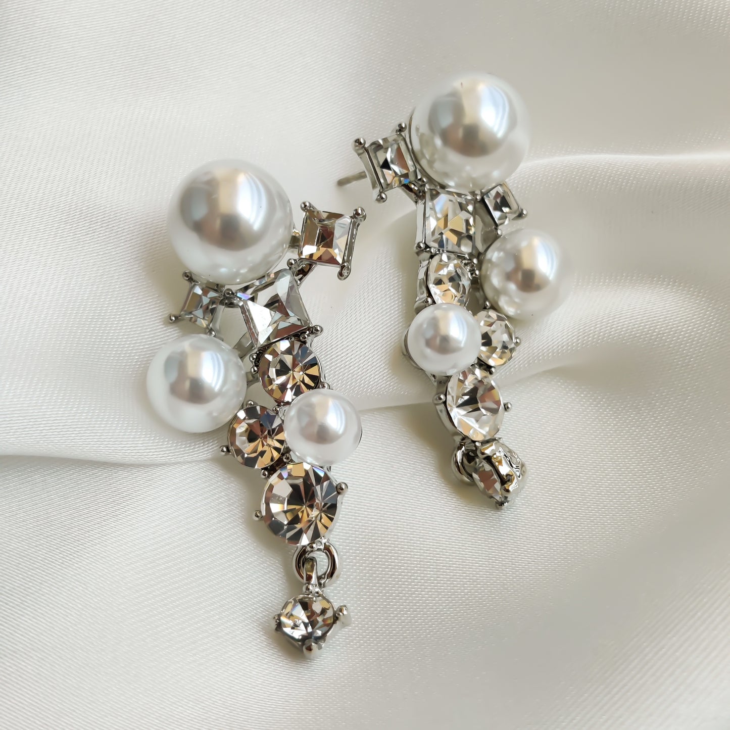 CRISTINA | PEARL STONE EARRINGSP