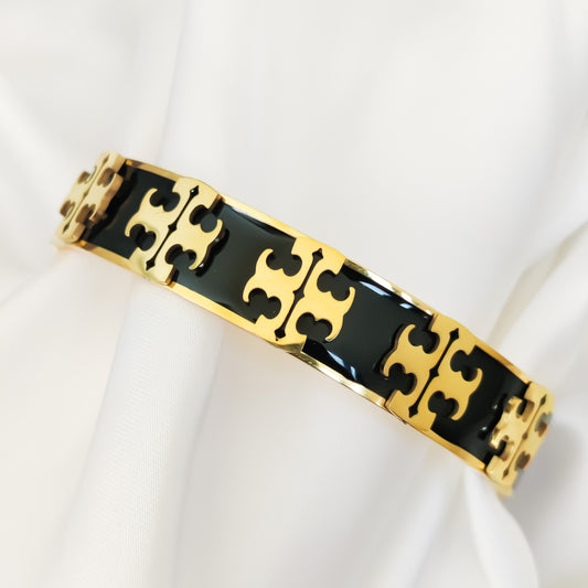 CORA | BANGLE