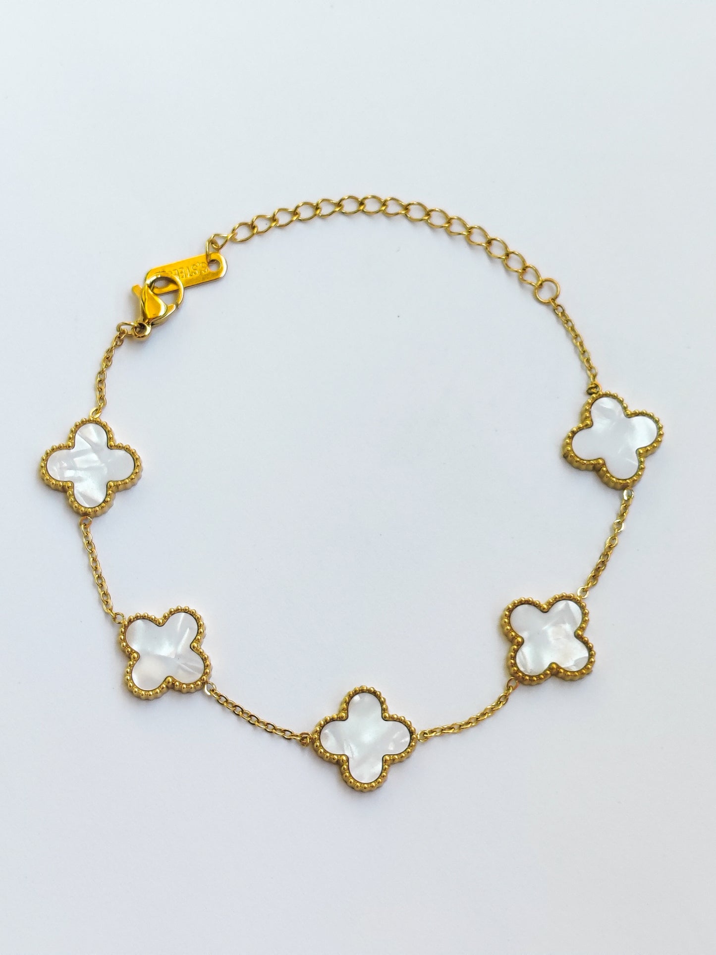 CLAIRE | CLOVER CHAIN BRACELET WHITE