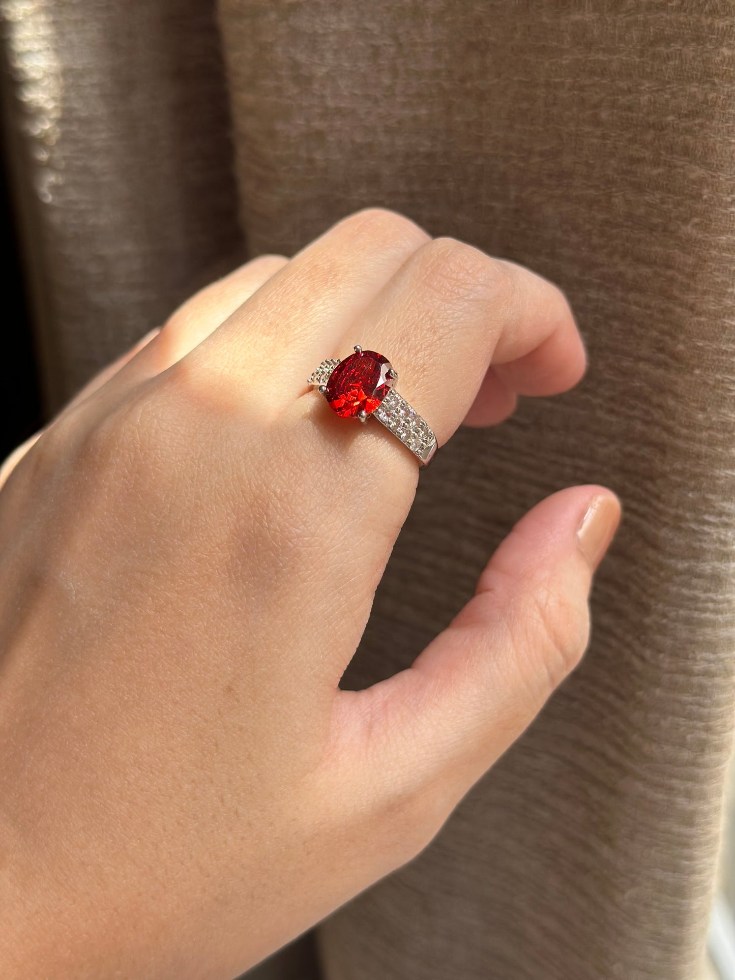 ARIEL | RING RED