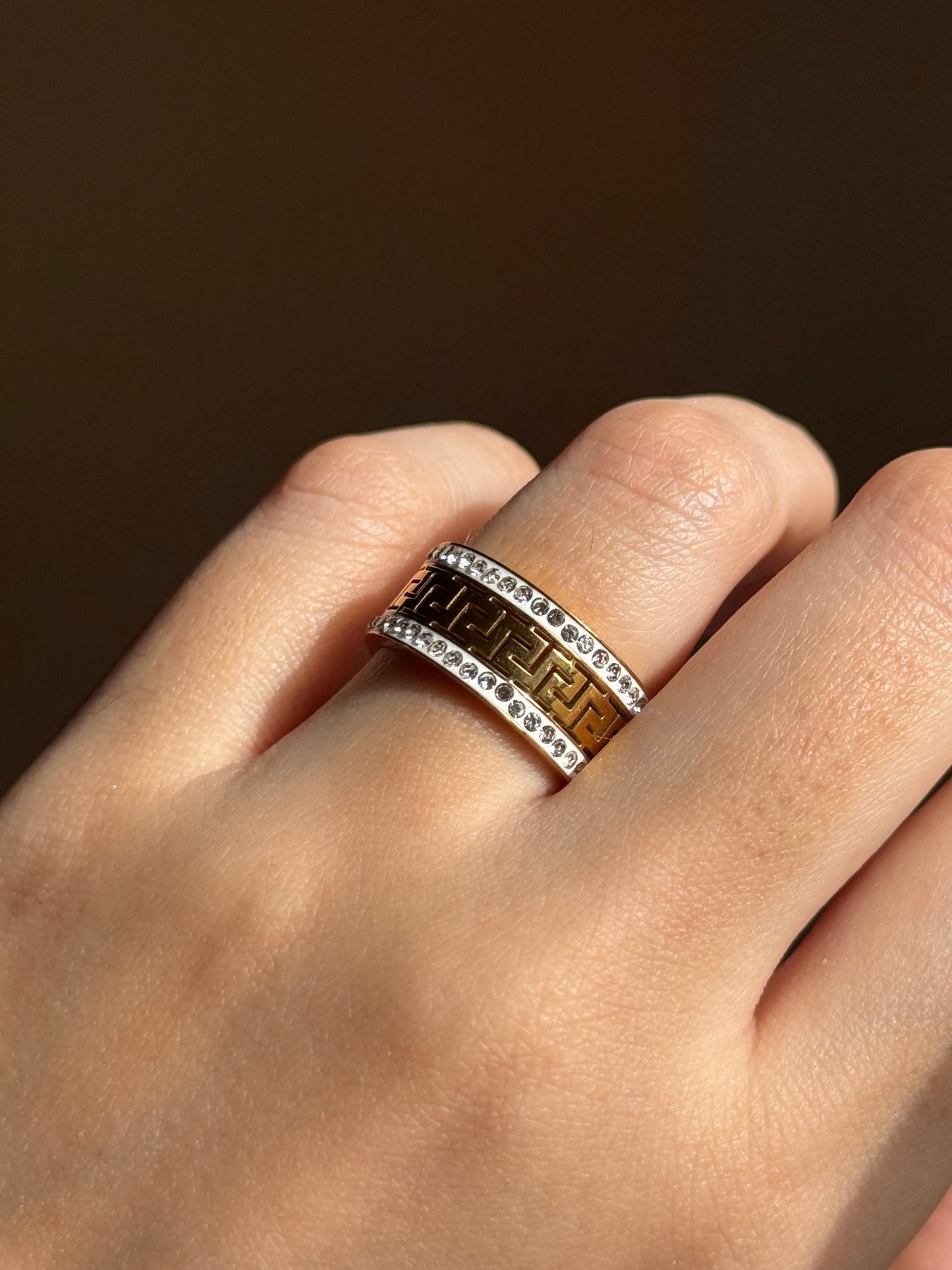AMY | RING