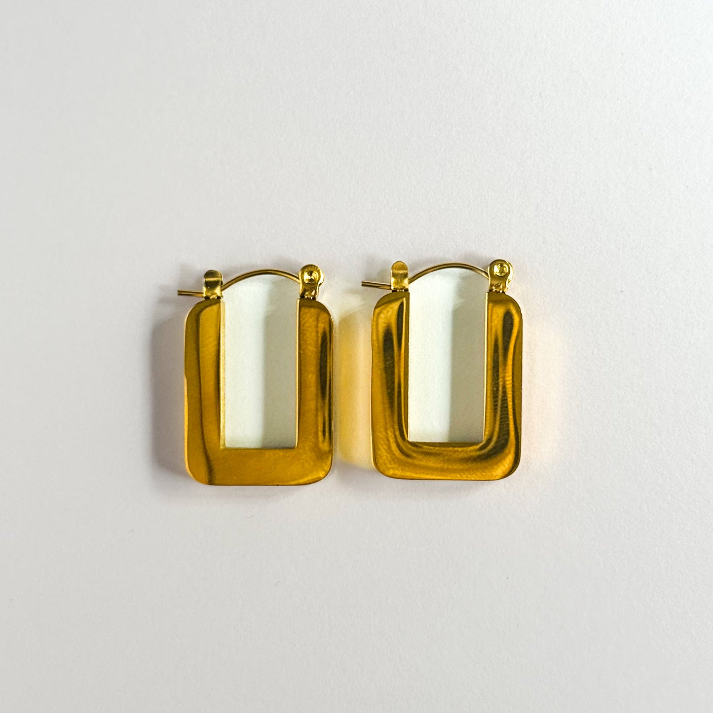 MAELA | HOOPS