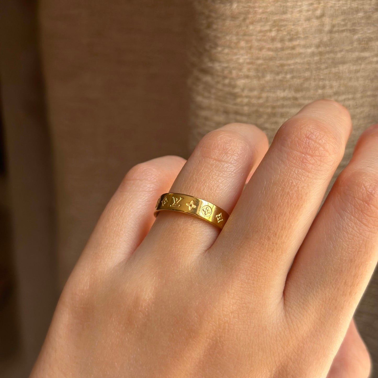 ESTELLE | STAINLESS STEEL RING