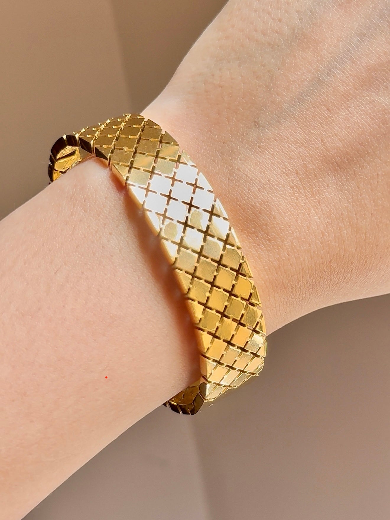 MONA | PREMIUM BANGLE