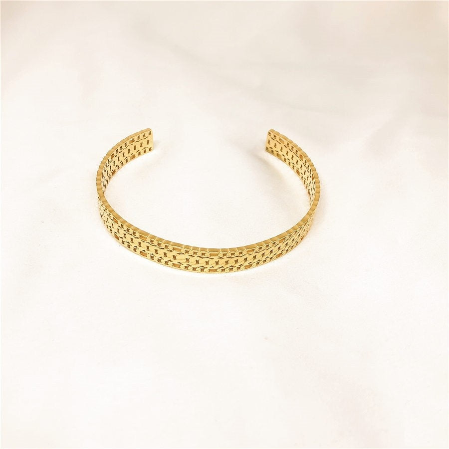 ENCANTO I PREMIUM BANGLE