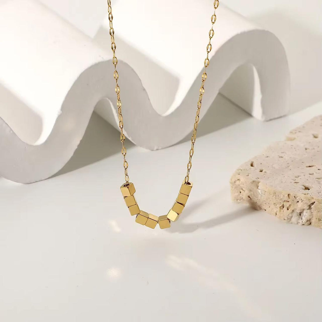 SELIN | NECKLACE