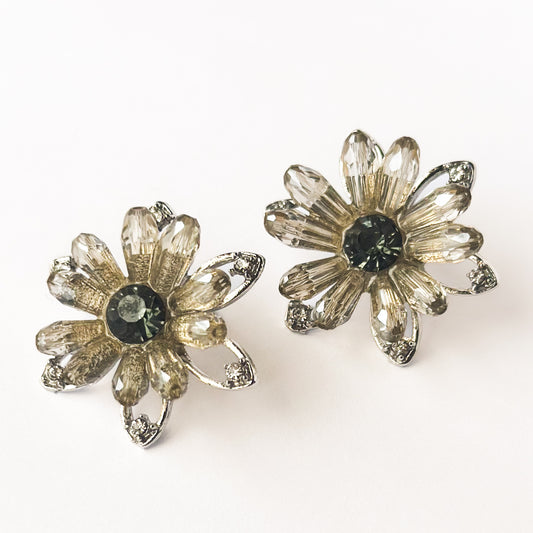 LYA | Flower Studs