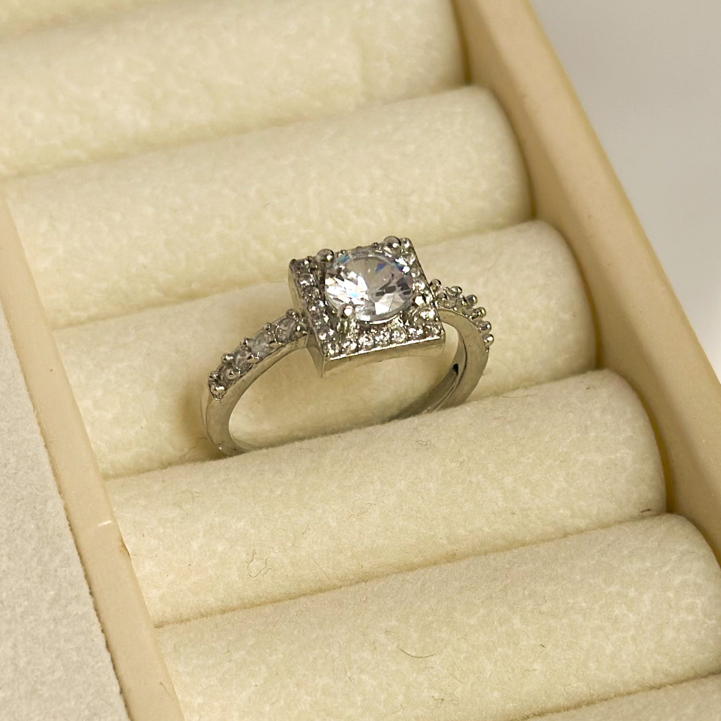 ALIDA | ADJUSTABLE RING